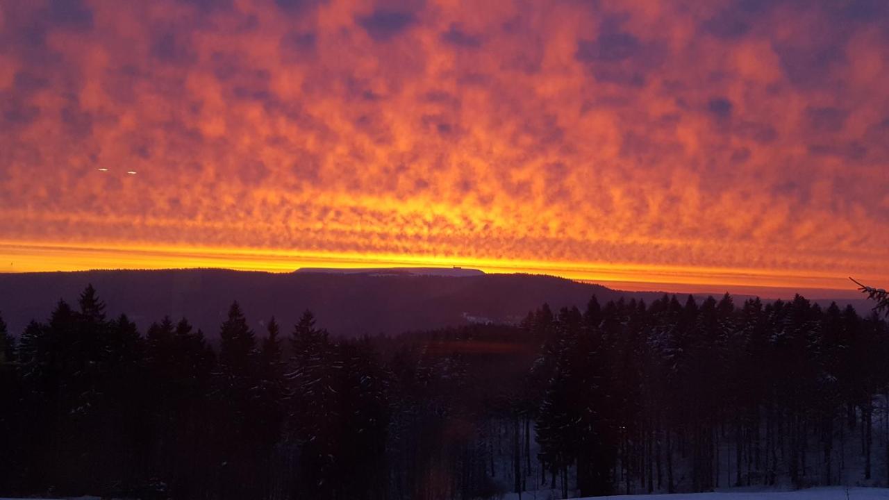 Hotel Schoene Aussicht Masserberg Esterno foto